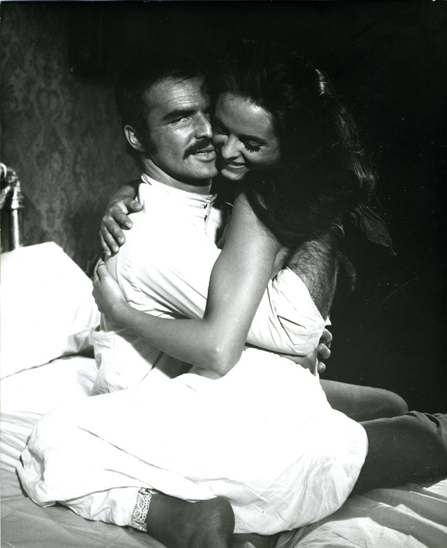 24stille.jpg - 100 Rifles promotional still