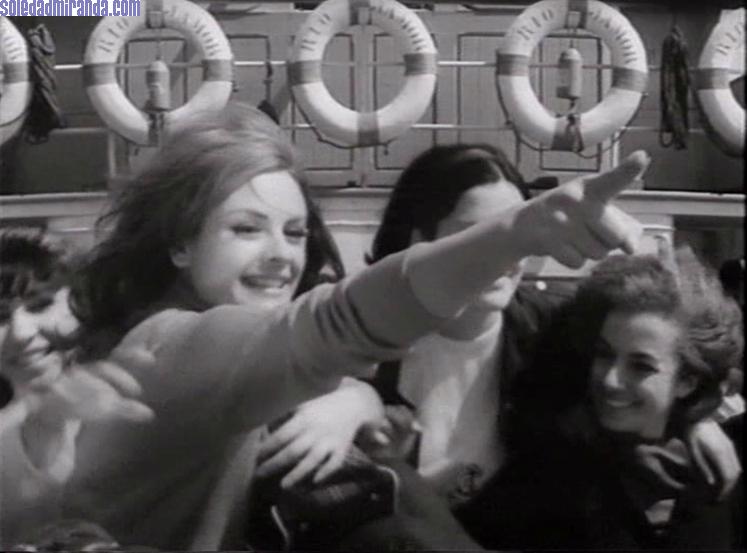 scsaudade02.jpg - A canção da Saudade screencap