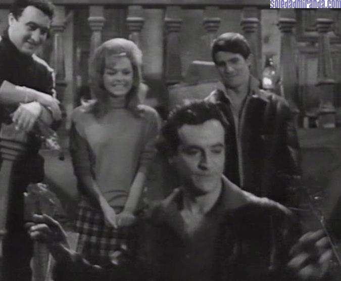 scsaudade21.jpg - A canção da Saudade screencap