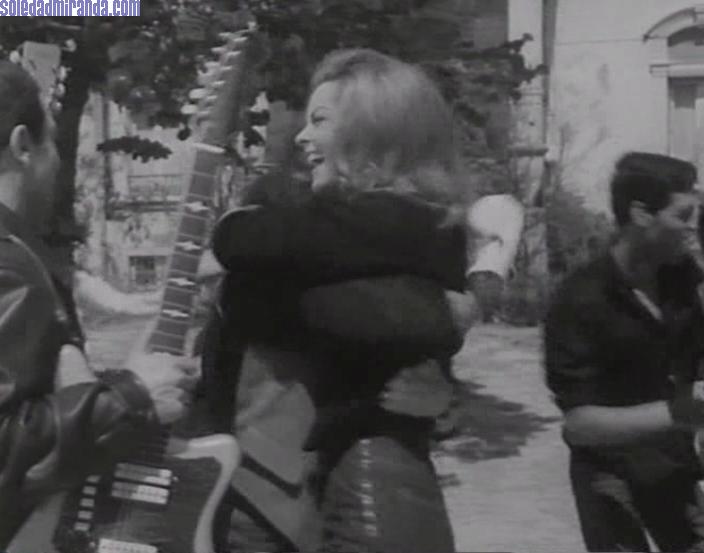 scsaudade45.jpg - A canção da Saudade screencap