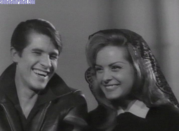 scsaudade52.jpg - A canção da Saudade screencap