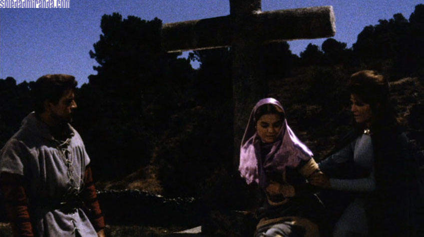 castsc06.jpg - Castilian screencap