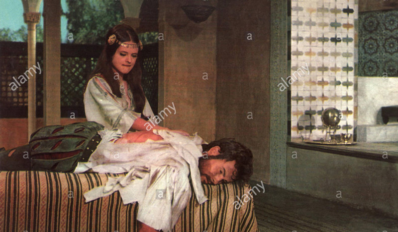 10still.jpg - Cervantes publicity still