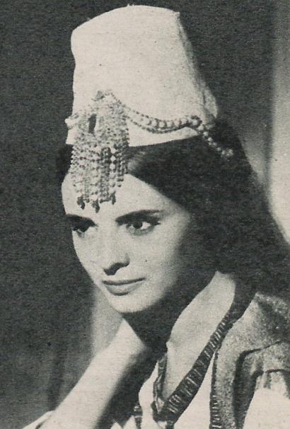 11still4.jpg - Cervantes publicity still