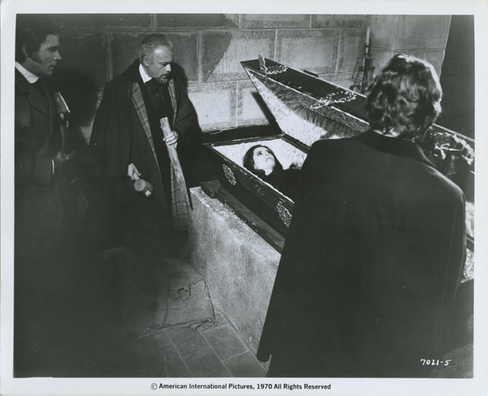 17stillC.jpg - Count Dracula still