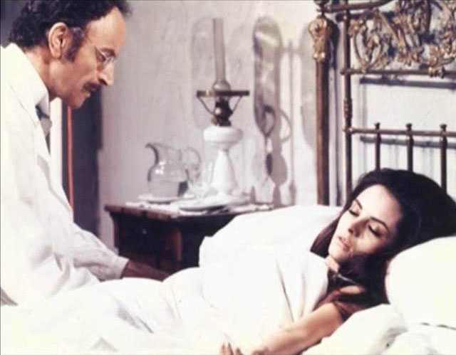 17stillF.jpg - Count Dracula still