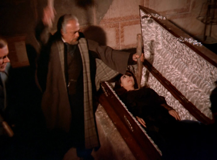 scdracula49.jpg - Count Dracula screencap