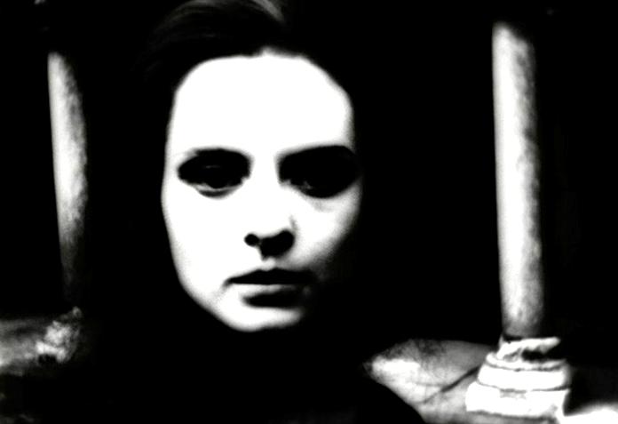 04still.jpg - Vampir-Cuadecuc still