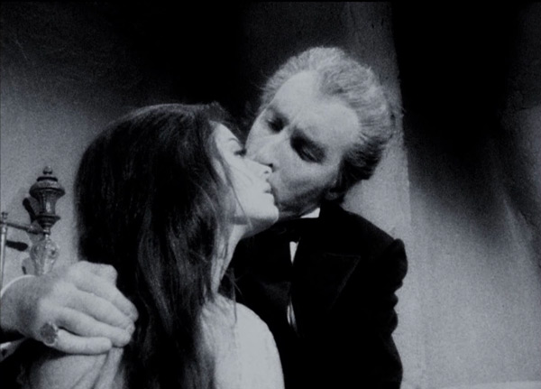 cuadsc31.jpg - Vampir-Cuadecuc screencap