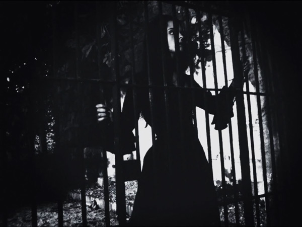 cuadsc40.jpg - Vampir-Cuadecuc screencap