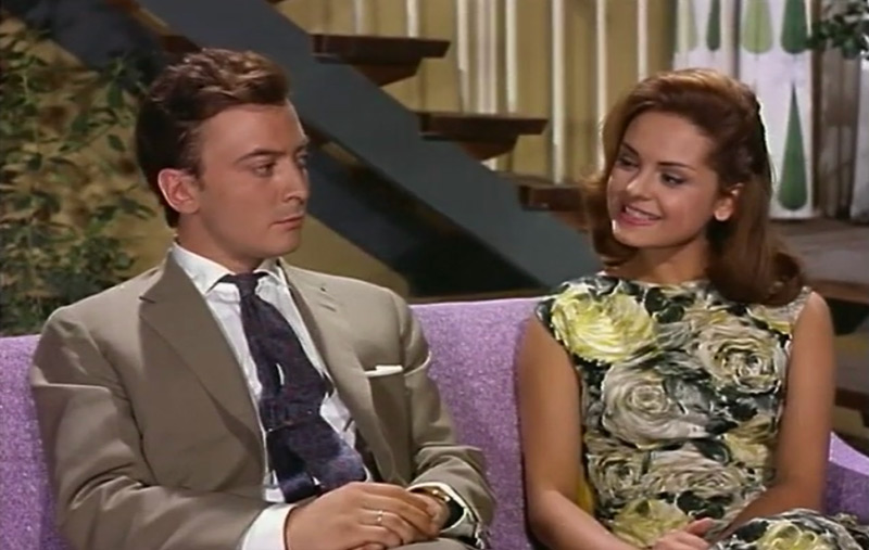 sccuat44.jpg - Cuatro bodas y pico screencap