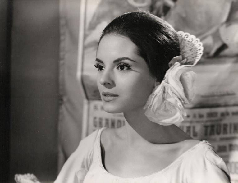 06still.jpg - Currito de la Cruz still