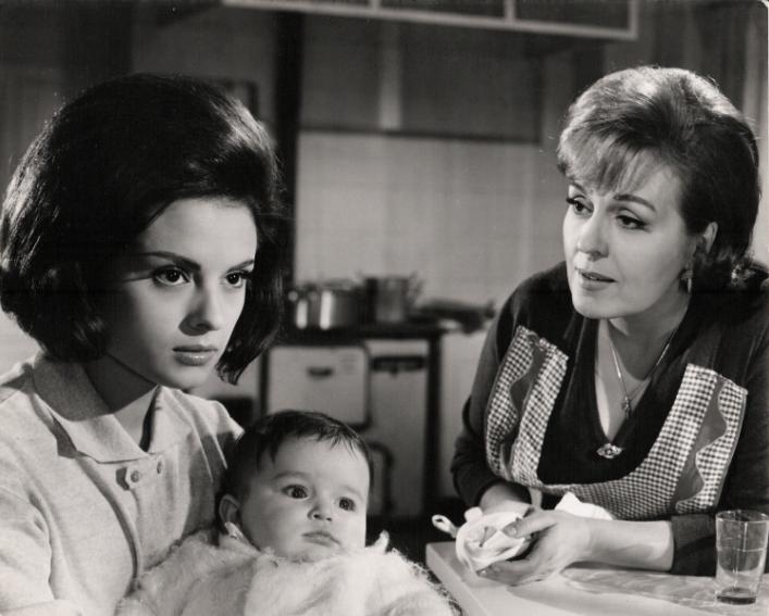 14still.jpg - Currito de la Cruz still