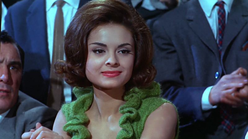 sccurr12.jpg - Currito de la Cruz screencap