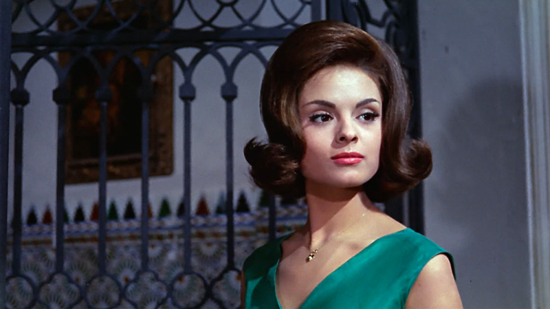 sccurr14.jpg - Currito de la Cruz screencap