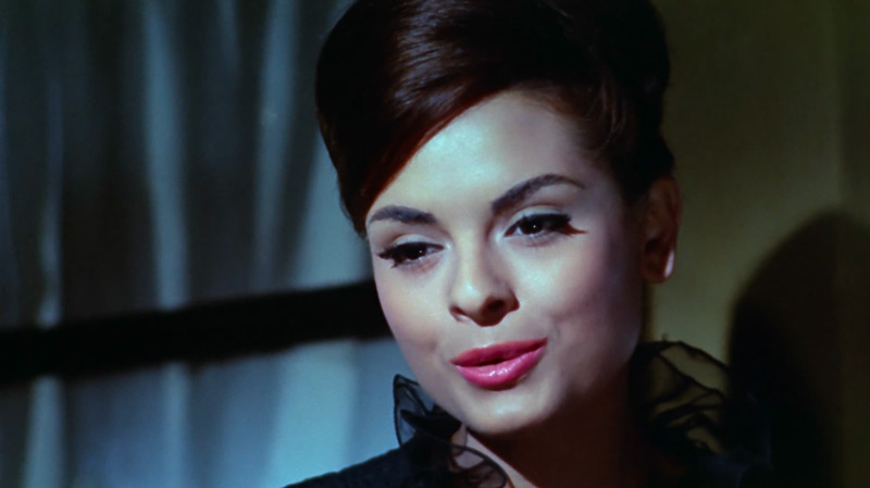 sccurr33.jpg - Currito de la Cruz screencap