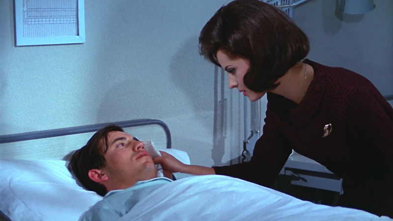 sccurr65.jpg - Currito de la Cruz screencap