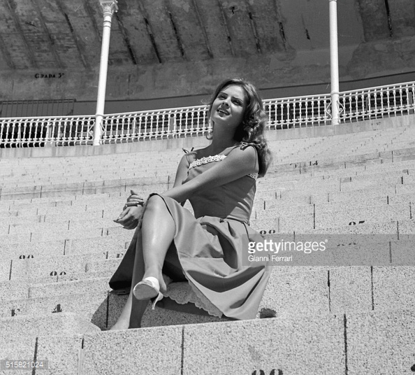 mod19d.jpg - 1966 publicity photo