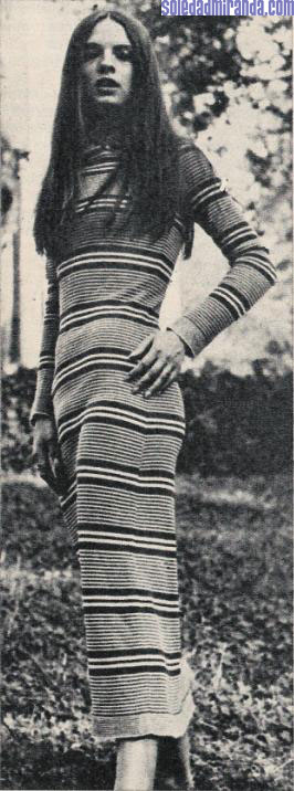 mod49hola-8-29-70c.jpg - Hola, August 1970: Soledad's last photoshoot