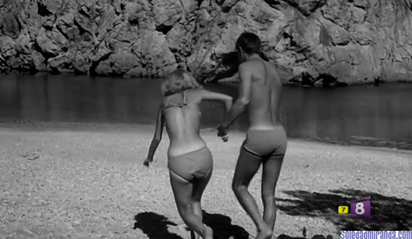 42playasc.jpg - Playa de Formentor screencap
