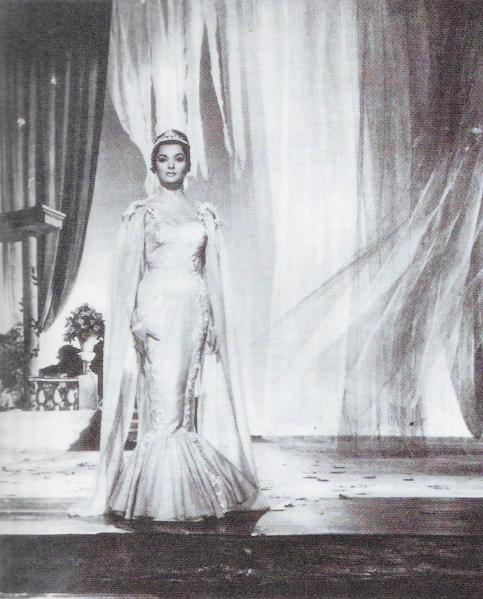 08still.jpg - La reina del Tabarín still