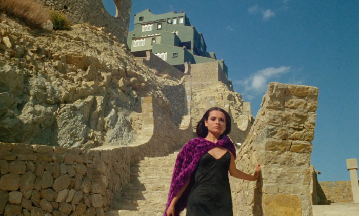 scshe03.jpg - She Killed in Ecstasy screencap