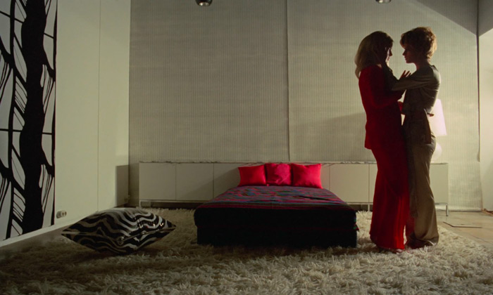 scshe37.jpg - She Killed in Ecstasy screencap