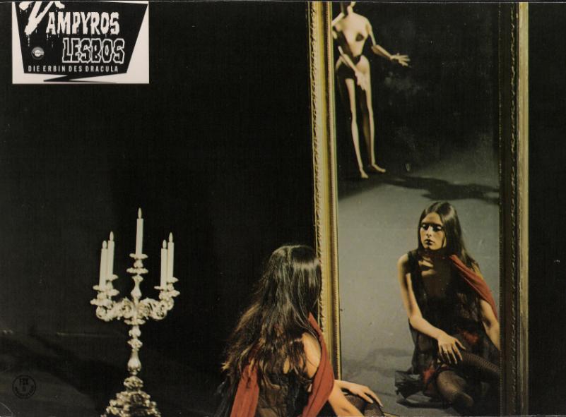 004lobby.jpg - Vampyros Lesbos lobby card