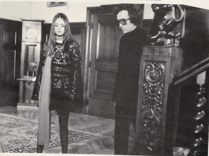 034astill.jpg - Vampyros Lesbos still