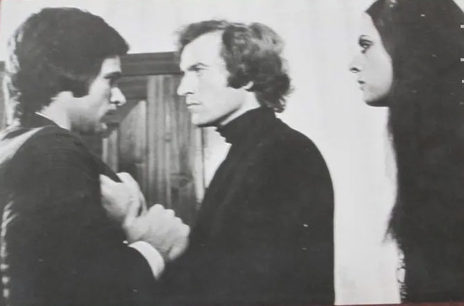 037still.jpg - Vampyros Lesbos behind-the-scenes still
