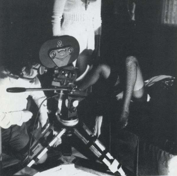 041stillb.jpg - Vampyros Lesbos behind-the-scenes still