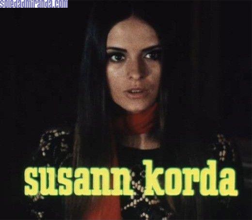 vltrailer6.jpg - Vampyros Lesbos trailer screencap