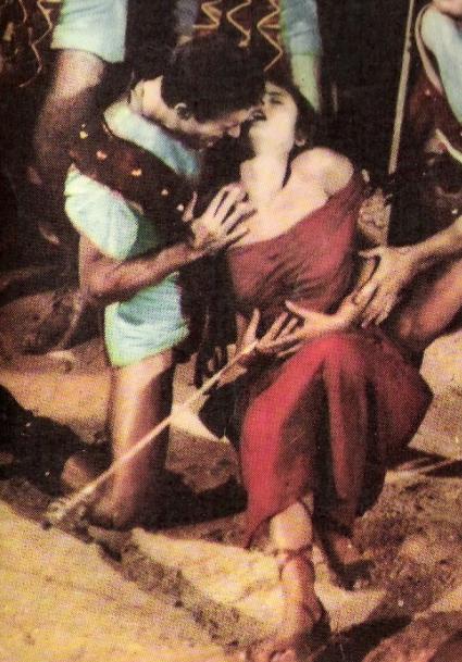 08still2.jpg - Ursus still (from the Italian poster)