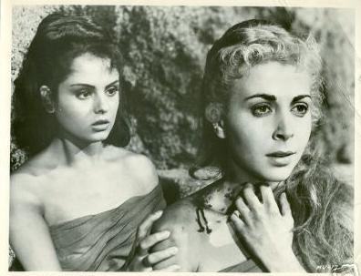 12still.JPG - Ursus still